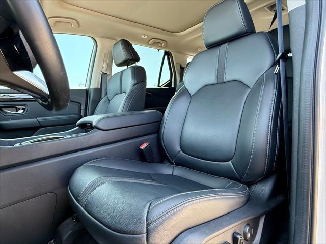 used 2023 Honda Pilot car, priced at $38,800