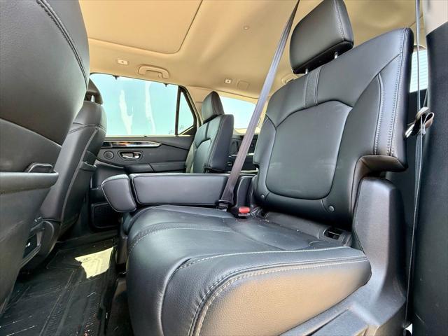 used 2023 Honda Pilot car, priced at $38,800