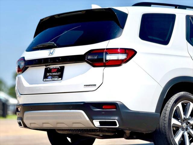 used 2023 Honda Pilot car, priced at $38,800
