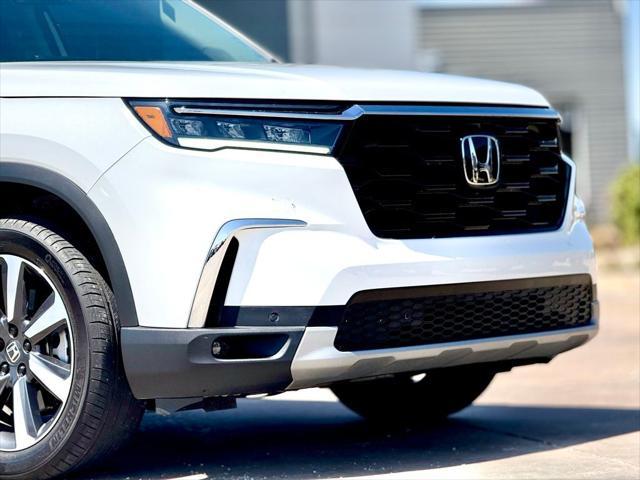 used 2023 Honda Pilot car, priced at $38,800