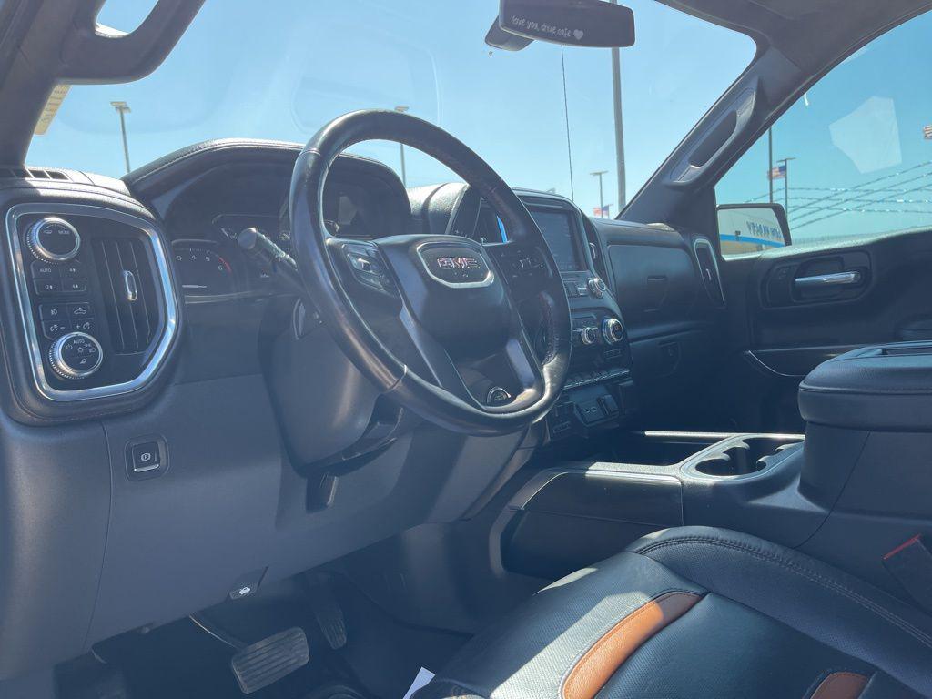used 2021 GMC Sierra 1500 car, priced at $38,800
