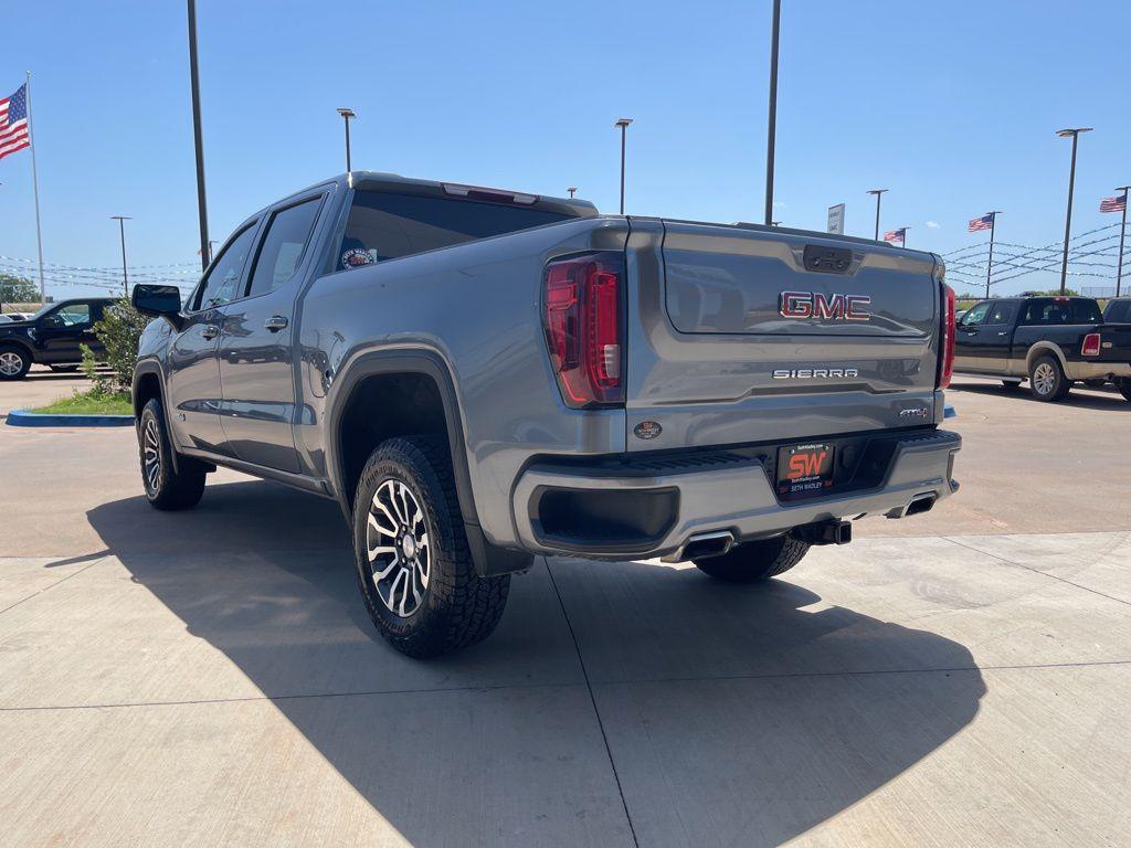 used 2021 GMC Sierra 1500 car, priced at $38,800