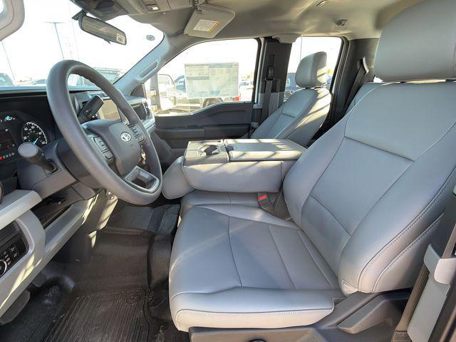 new 2025 Ford F-250 car, priced at $62,913
