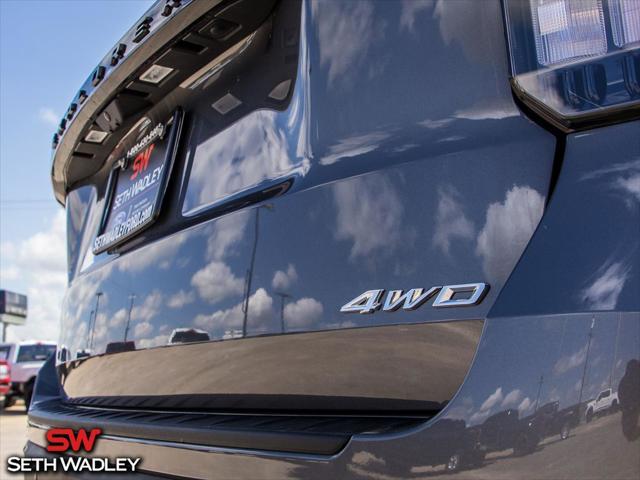 new 2025 Ford Explorer car, priced at $48,584