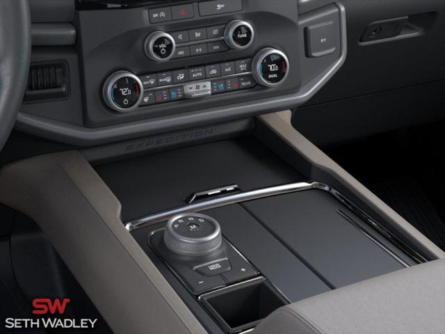 new 2024 Ford Expedition car, priced at $55,059