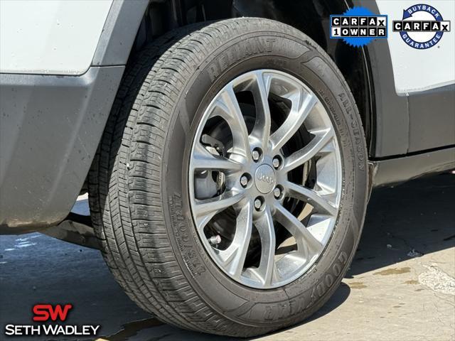 used 2019 Jeep Cherokee car, priced at $17,800
