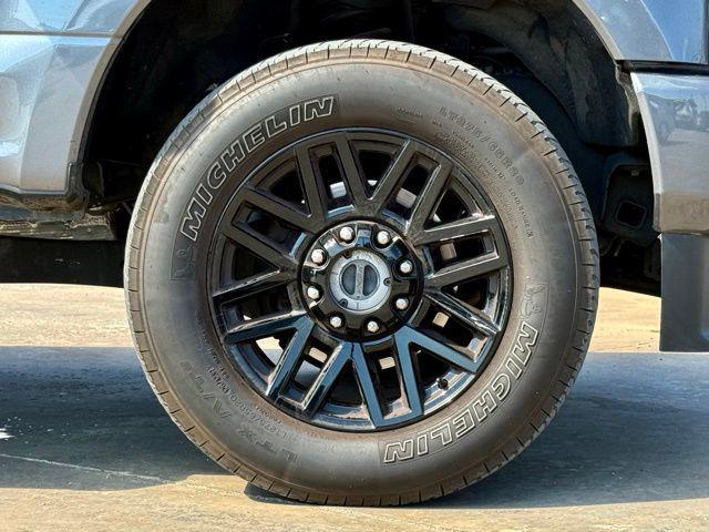 used 2022 Ford F-250 car, priced at $52,905