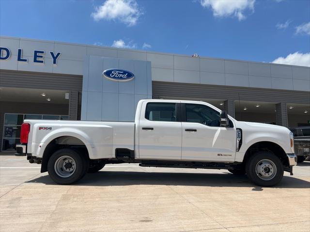 new 2025 Ford F-350 car, priced at $69,755