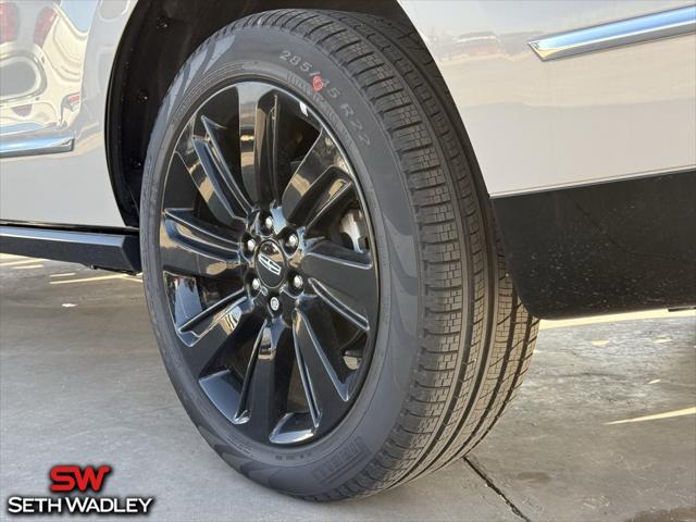 new 2024 Lincoln Navigator car, priced at $100,998