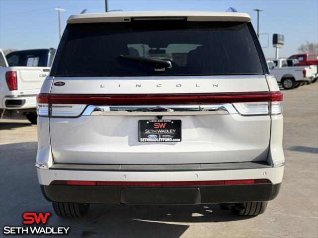 new 2024 Lincoln Navigator car, priced at $100,998