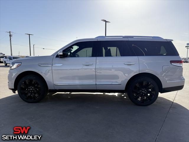 new 2024 Lincoln Navigator car, priced at $100,998