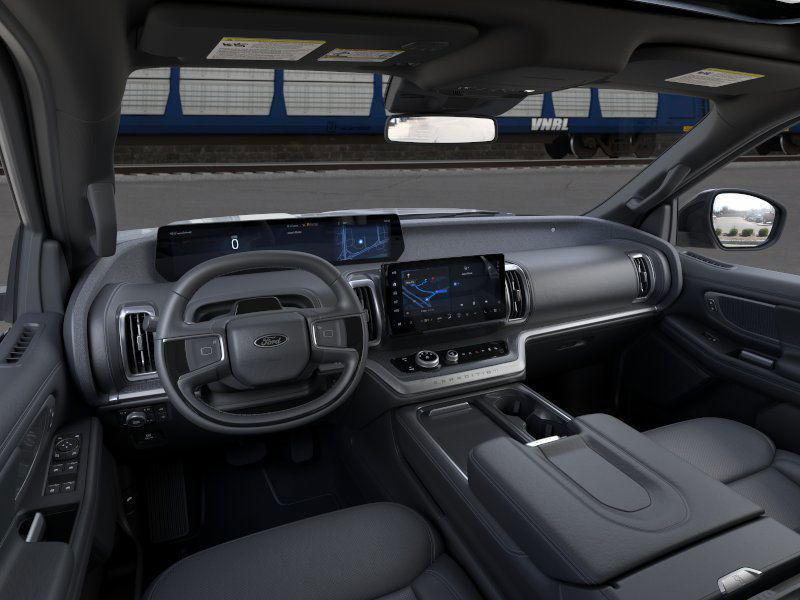 new 2025 Ford Expedition car, priced at $85,040
