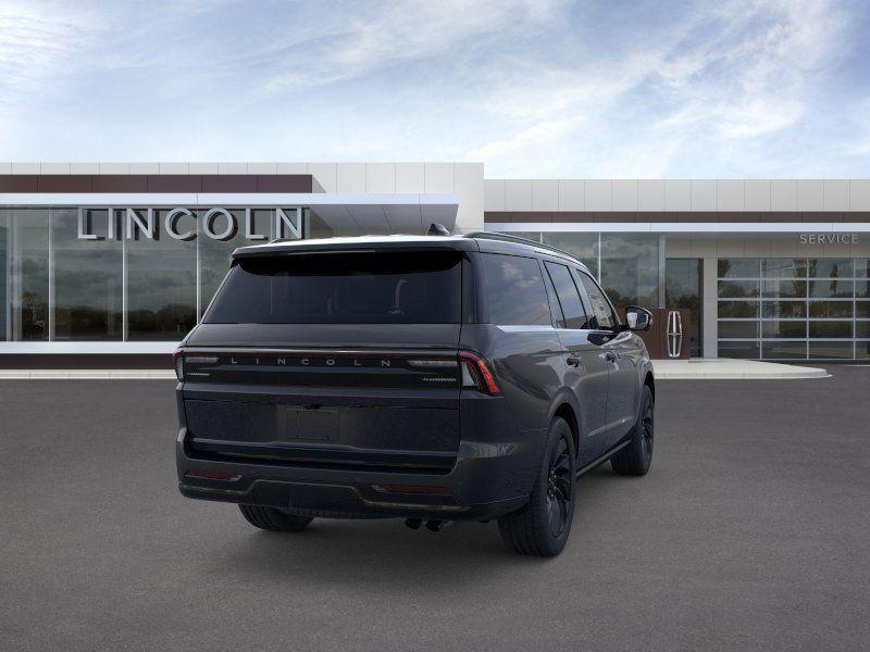 new 2025 Lincoln Navigator car, priced at $108,310