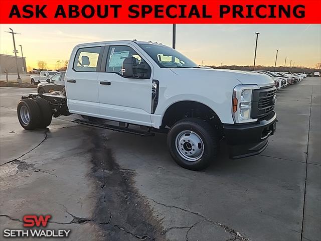 new 2024 Ford F-350 car, priced at $60,360