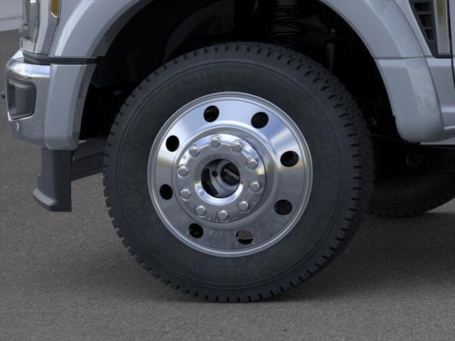 new 2025 Ford F-450 car, priced at $115,000