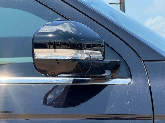 used 2025 Lincoln Navigator car, priced at $124,900