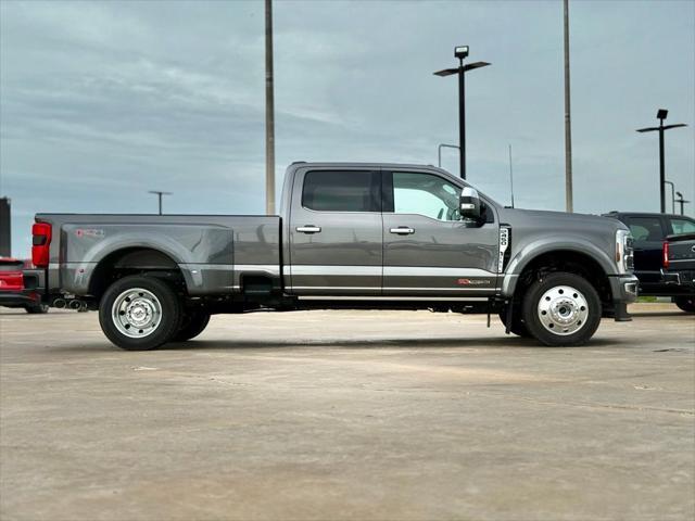 new 2025 Ford F-450 car, priced at $116,955