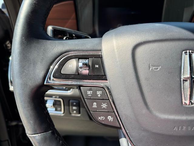 used 2022 Lincoln Navigator car, priced at $59,905