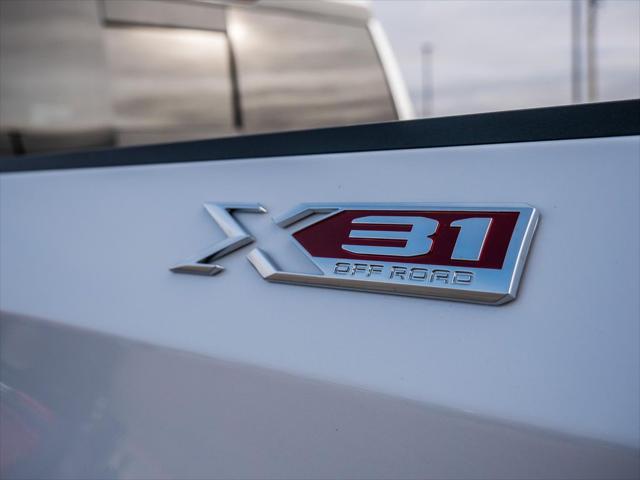 used 2022 GMC Sierra 1500 car, priced at $50,905
