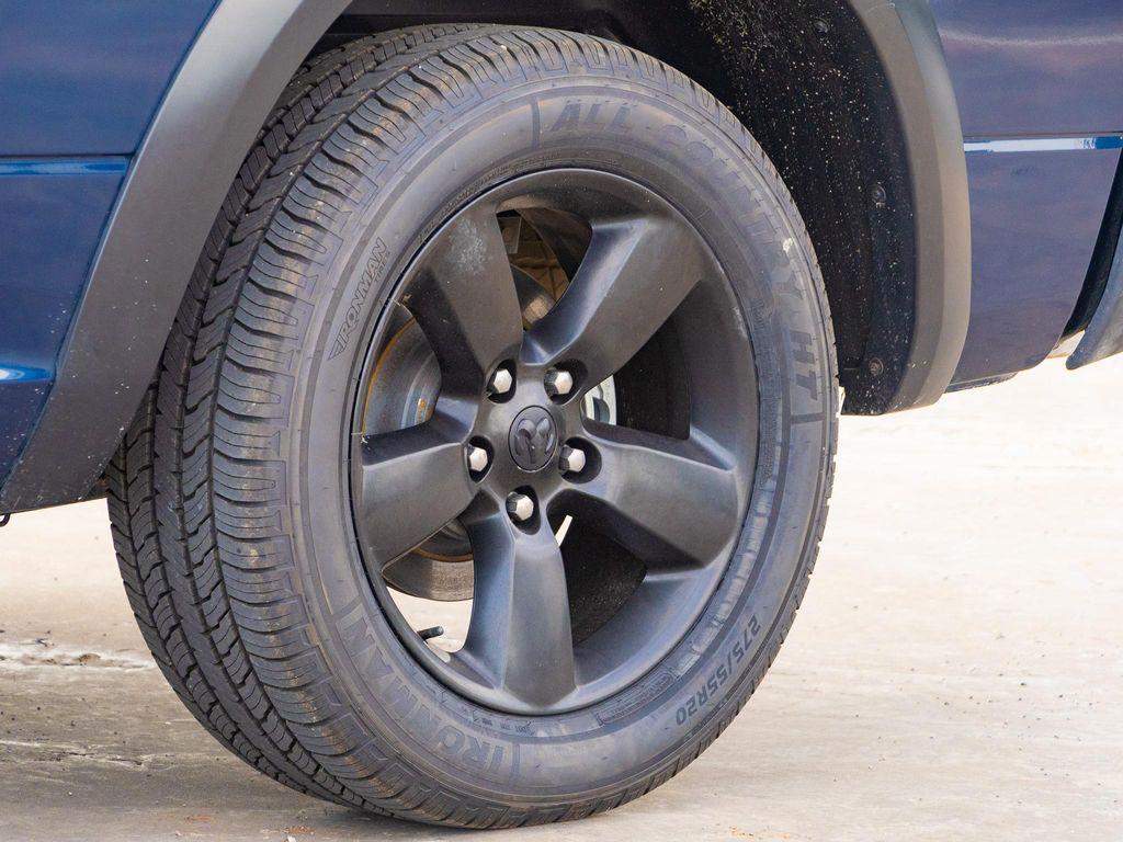 used 2019 Ram 1500 Classic car, priced at $27,400