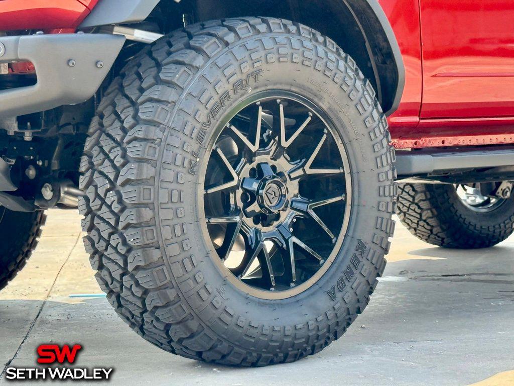 new 2024 Ford Bronco car, priced at $61,124