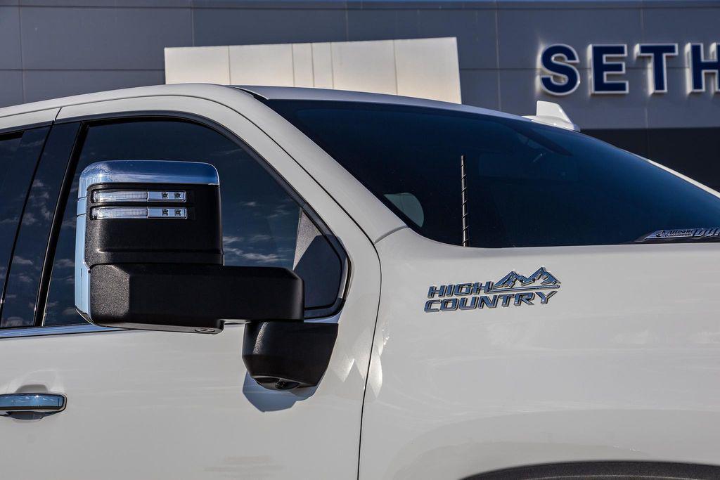 used 2022 Chevrolet Silverado 3500 car, priced at $58,800