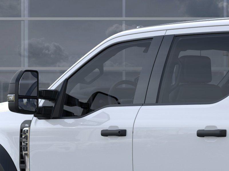 new 2025 Ford F-450 car, priced at $76,915