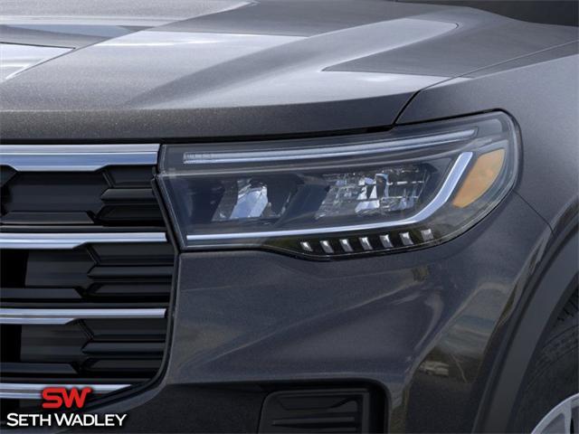 new 2025 Ford Explorer car, priced at $40,321