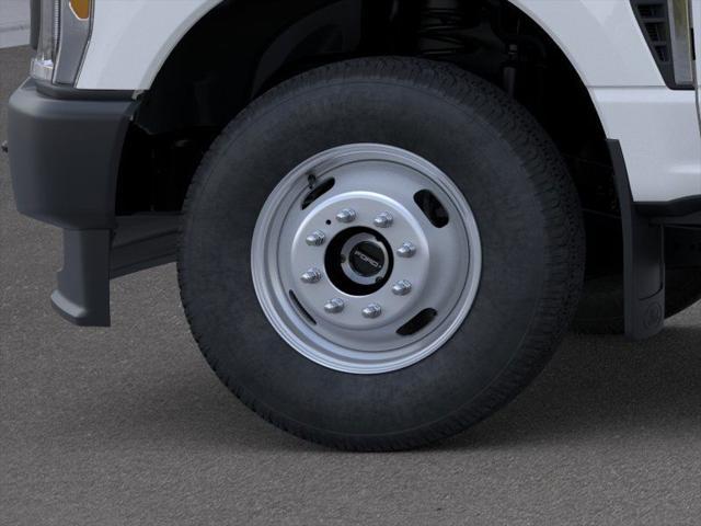 new 2025 Ford F-350 car, priced at $57,980