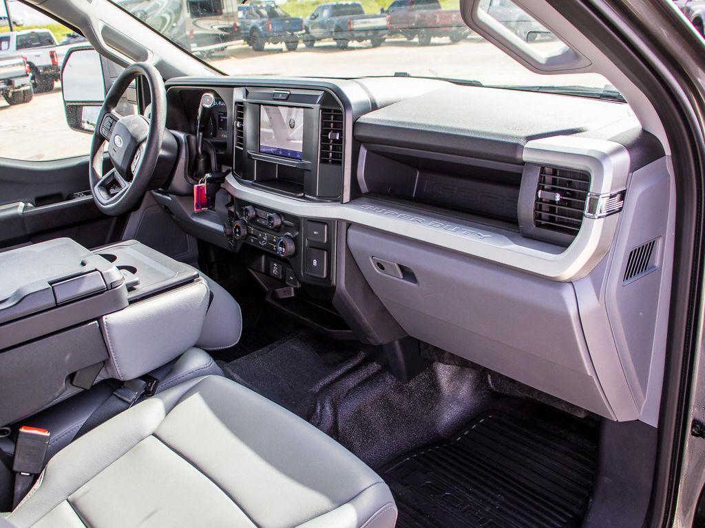 used 2025 Ford F-250 car, priced at $66,400