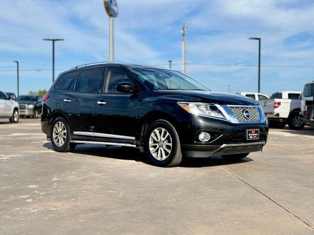 used 2015 Nissan Pathfinder car, priced at $10,500