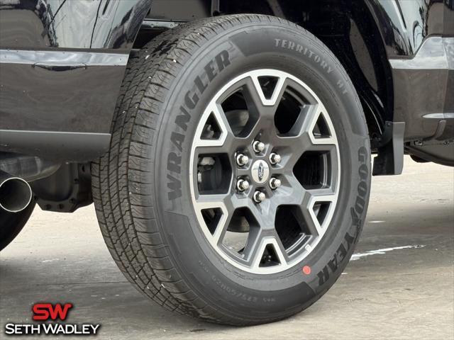 new 2025 Ford F-150 car, priced at $43,604