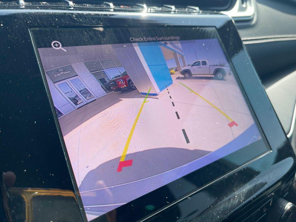 used 2025 Jeep Grand Cherokee car, priced at $36,900