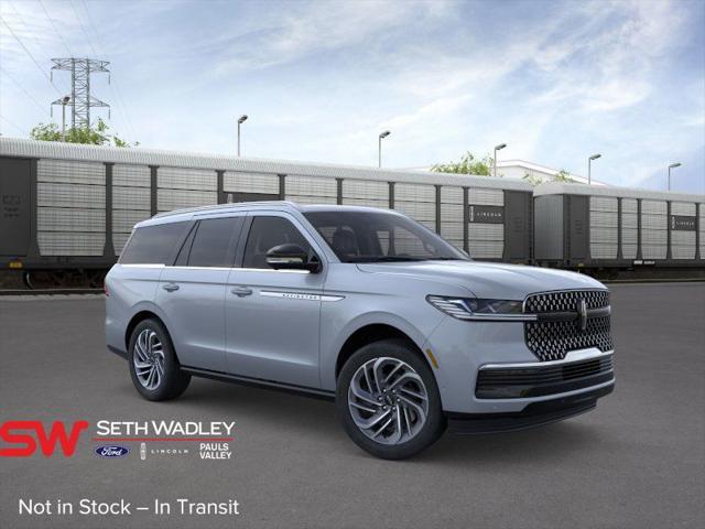 new 2025 Lincoln Navigator car, priced at $103,525