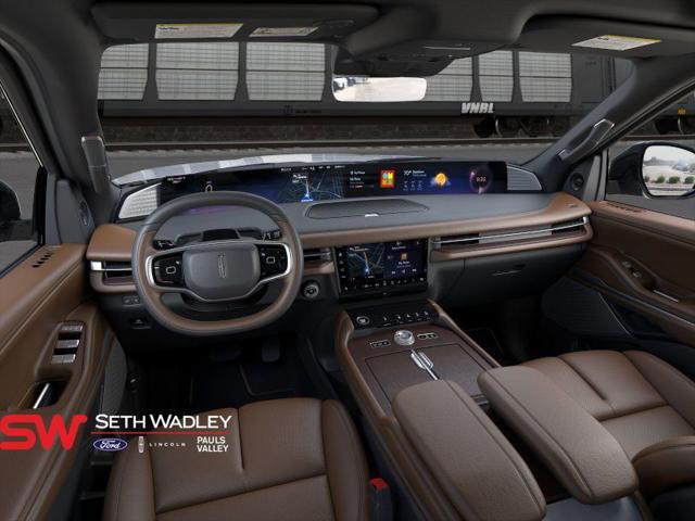 new 2025 Lincoln Navigator car, priced at $103,525
