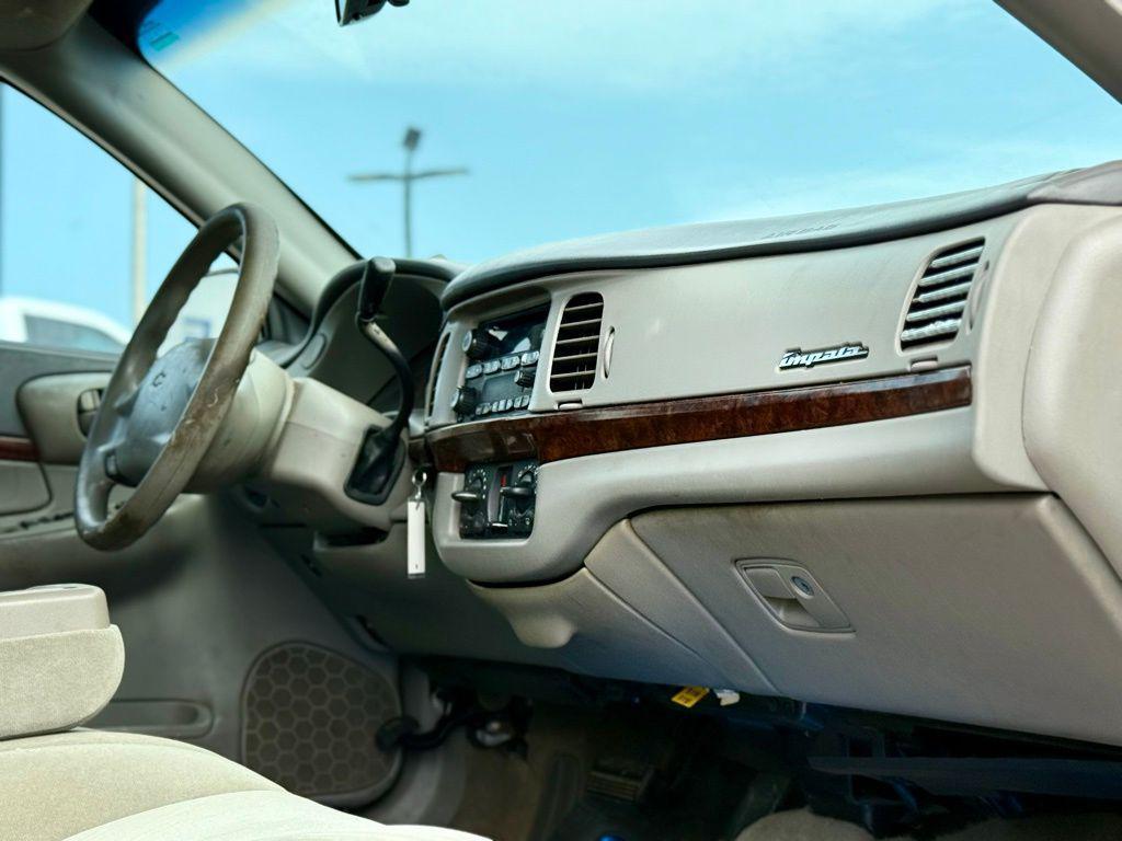 used 2005 Chevrolet Impala car, priced at $1,900