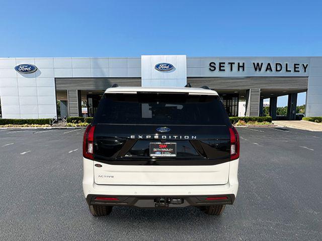 new 2025 Ford Expedition car, priced at $67,691