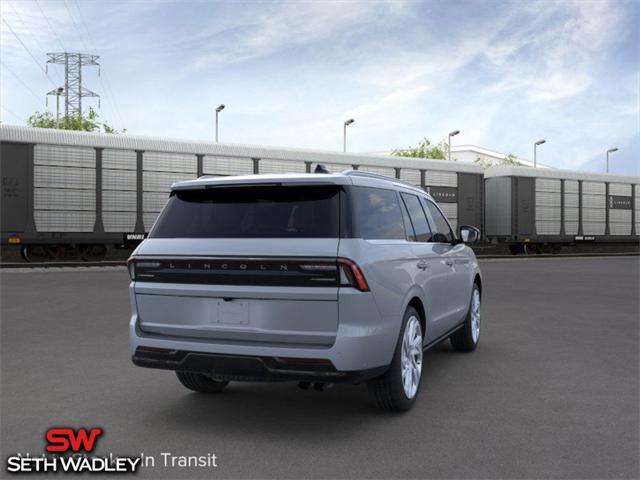 new 2025 Lincoln Navigator car, priced at $109,055