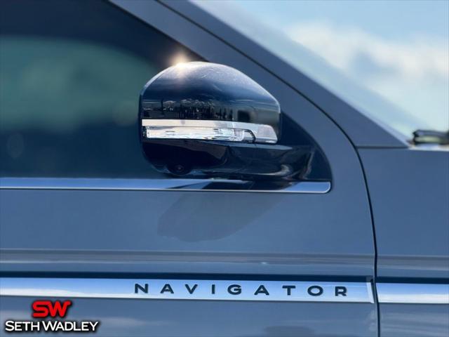 new 2025 Lincoln Navigator car, priced at $109,055