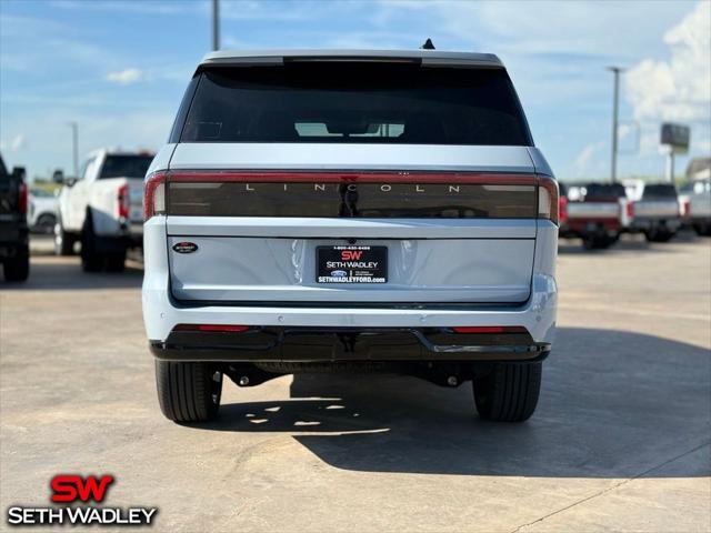 new 2025 Lincoln Navigator car, priced at $109,055