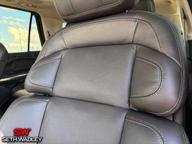new 2025 Lincoln Navigator car, priced at $109,055