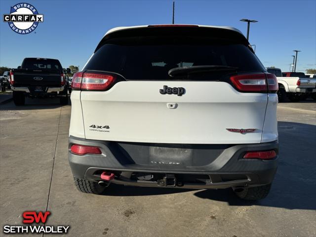 used 2015 Jeep Cherokee car, priced at $9,400