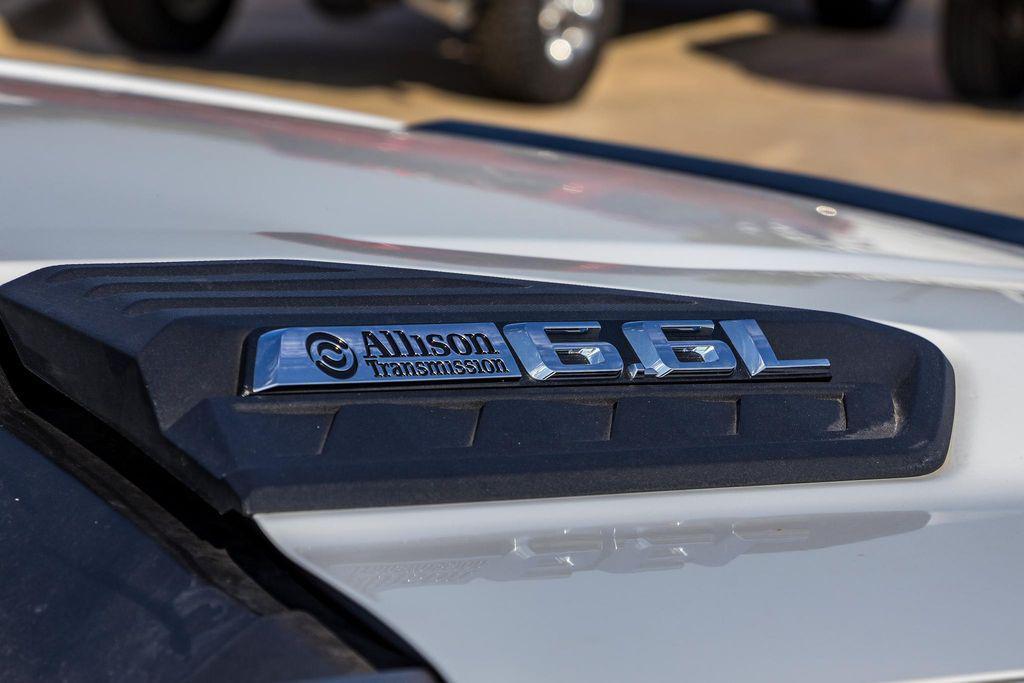 used 2024 Chevrolet Silverado 2500 car, priced at $45,999
