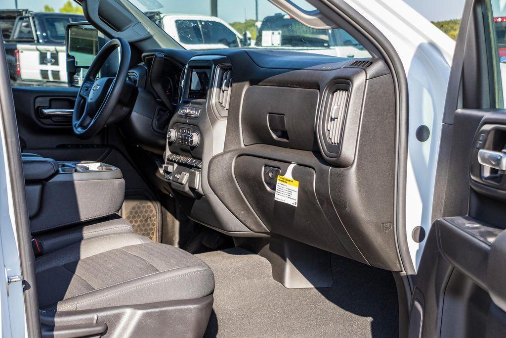 used 2024 Chevrolet Silverado 2500 car, priced at $45,999