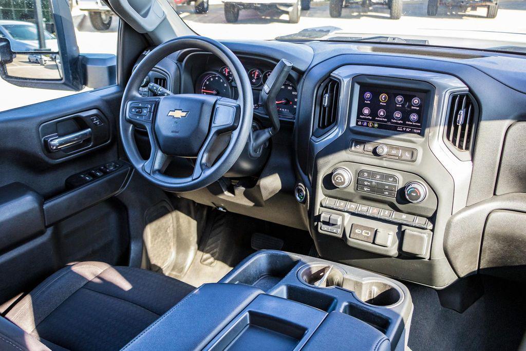 used 2024 Chevrolet Silverado 2500 car, priced at $45,999