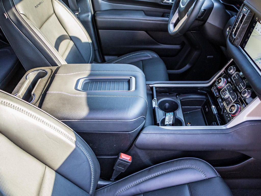 used 2024 GMC Yukon car, priced at $71,600