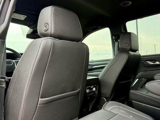 used 2024 GMC Yukon car, priced at $73,800