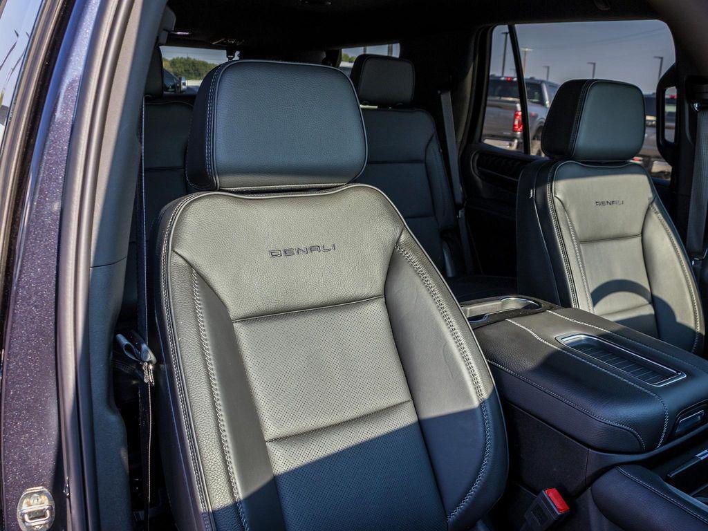 used 2024 GMC Yukon car, priced at $71,600