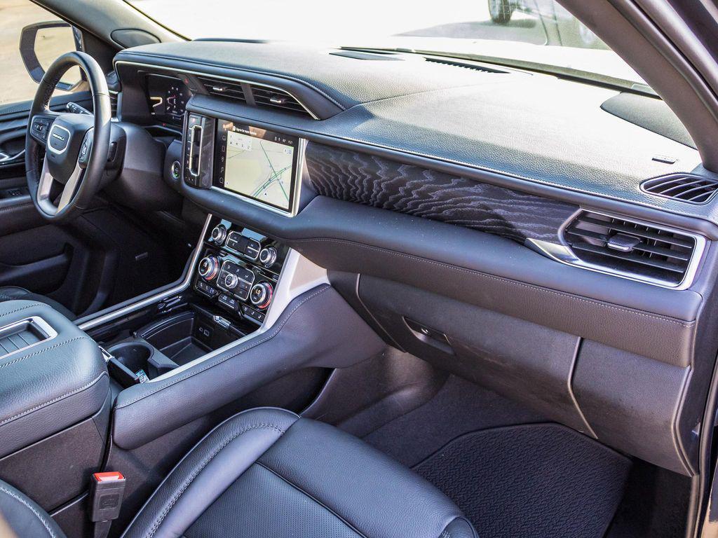used 2024 GMC Yukon car, priced at $71,600