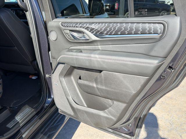 used 2024 GMC Yukon car, priced at $65,900